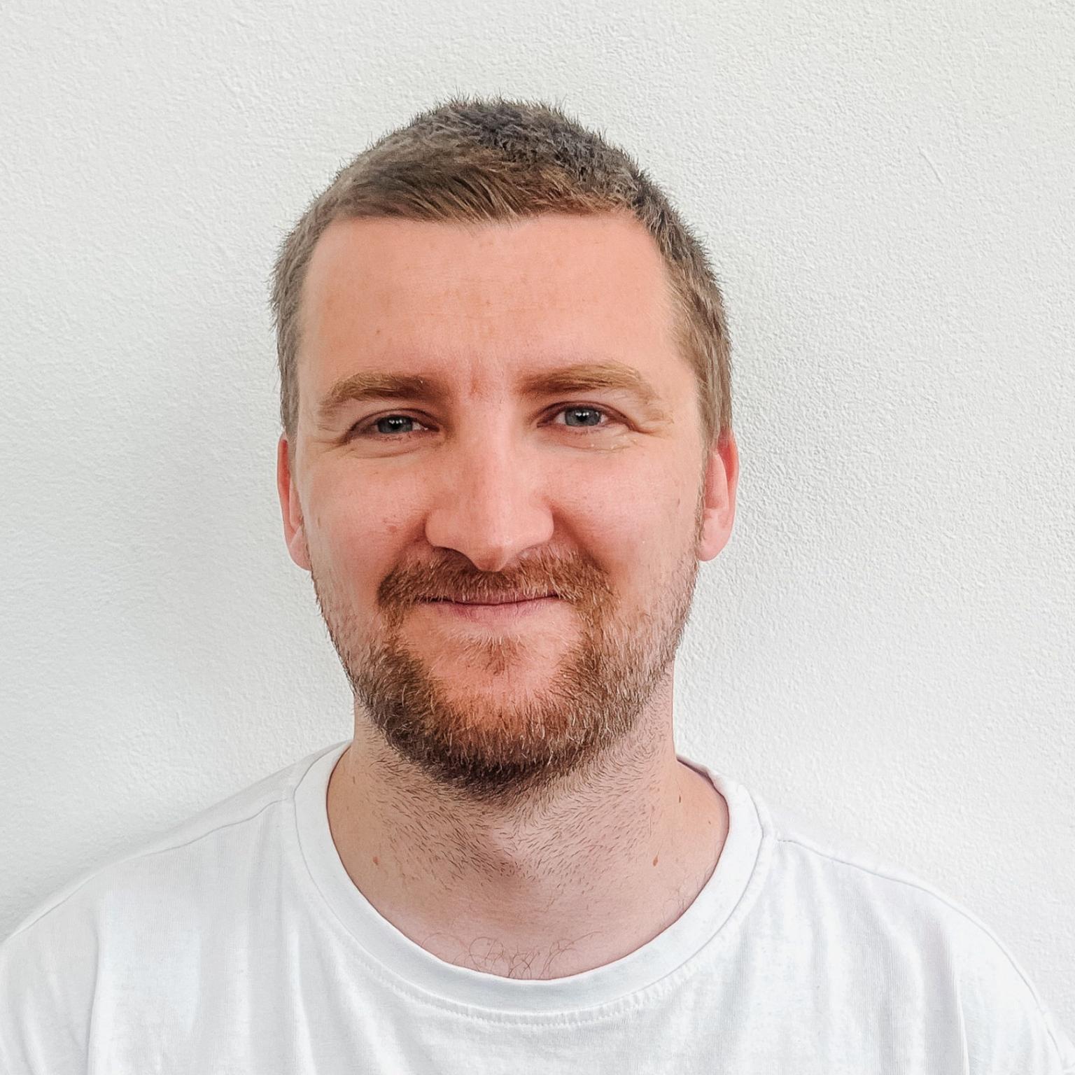 Petr Dobešek